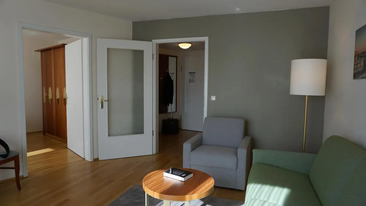 Newlivinghome Residenzhotel Hamburg 4*,  Germany