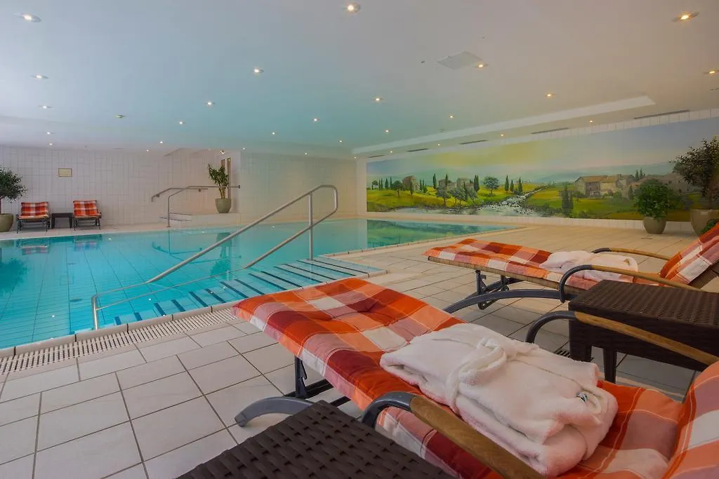 Newlivinghome Residenzhotel Hamburg 4*,